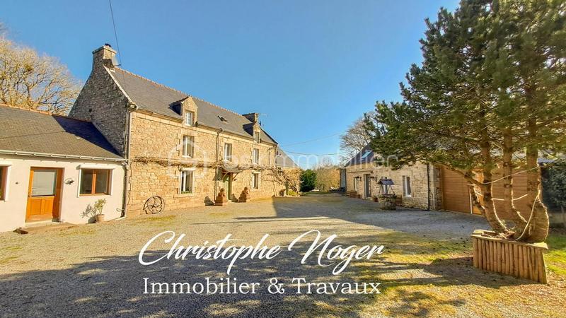 Propriété - 354 m² - 14 pièces