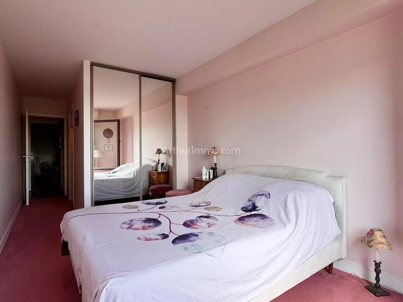 Appartement - 102 m² - 4 pièces