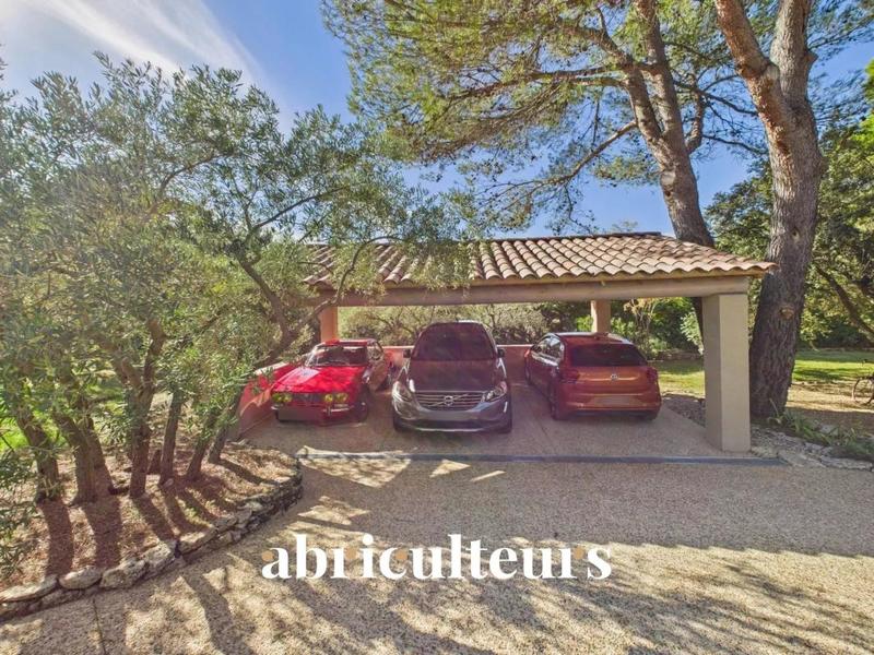 Villa - 155 m² - 5 pièces