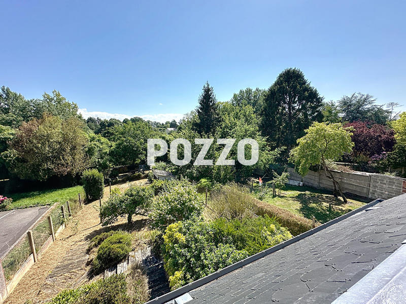 Maison - 137 m² - 7 pièces