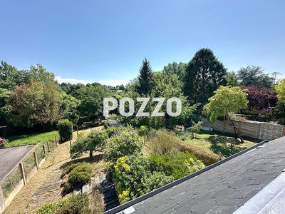 Maison - 137 m² - 7 pièces