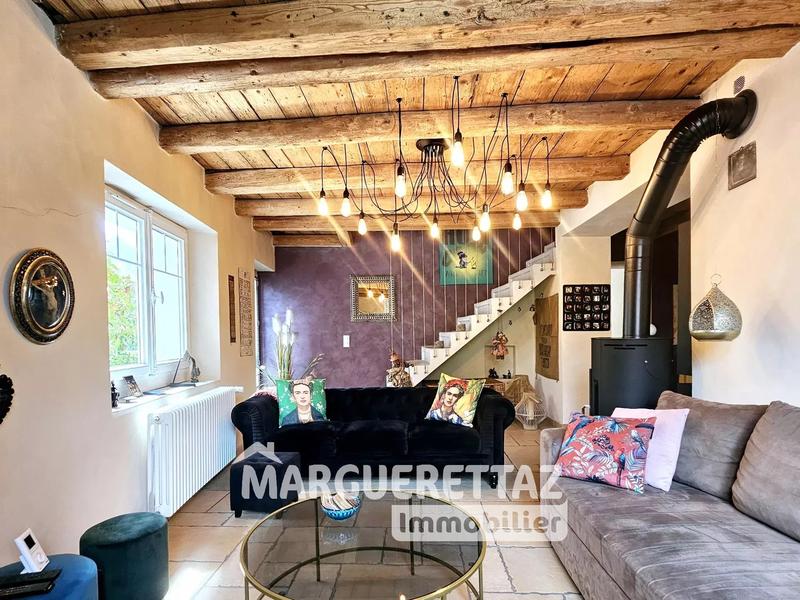 Maison - 140 m² - 5 pièces