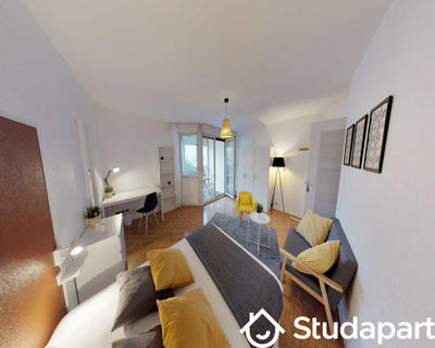 Chambre - 70 m² - 1 pièce