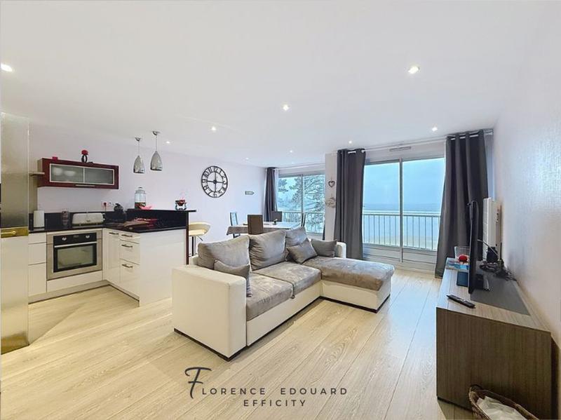 Appartement - 64 m² - 4 pièces