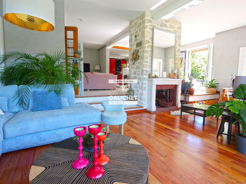 Maison traditionnelle - 155 m² - 5 pièces