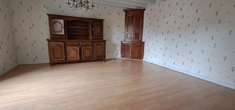 Maison en pierre - 207 m² - 7 pièces