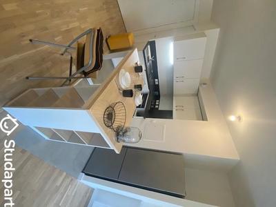 Chambre - 17 m² - 1 pièce