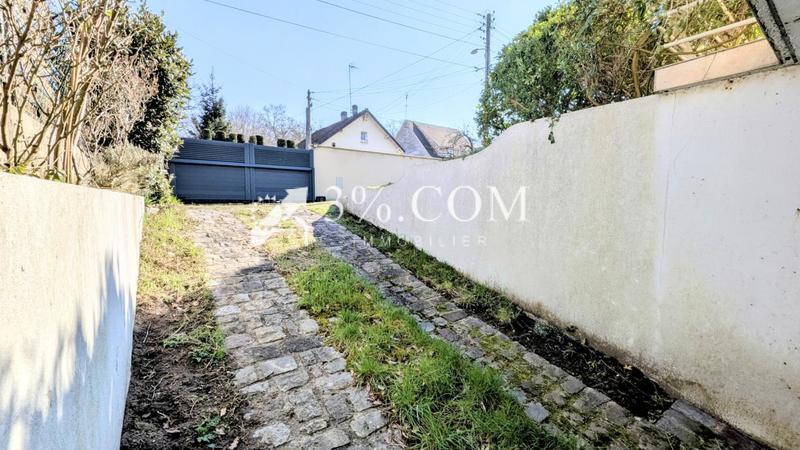 Maison - 95 m² - 4 pièces