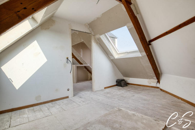 Maison ancienne - 122 m² - 5 pièces
