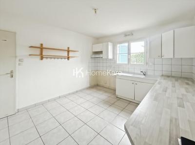 Maison - 104 m² - 5 pièces