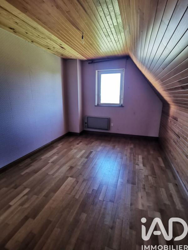 Maison - 137 m² - 6 pièces