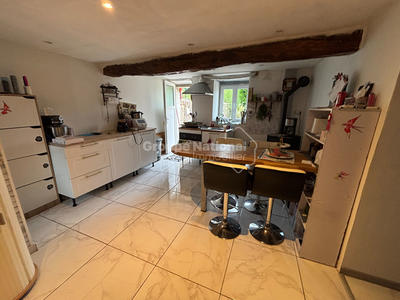 Maison - 122 m² - 6 pièces