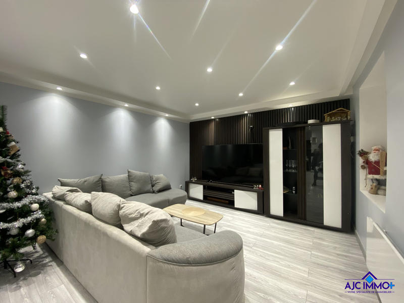 Maison - 130 m² - 6 pièces