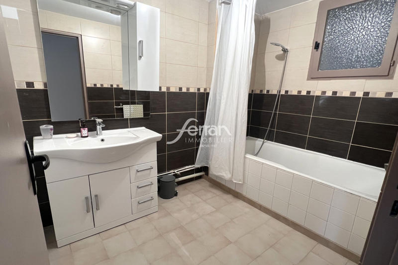 Appartement - 73 m² - 3 pièces