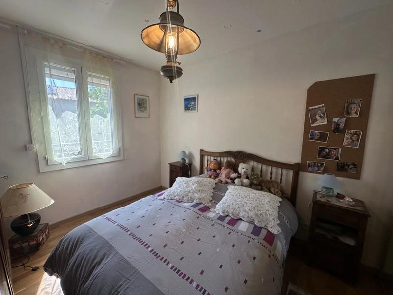 Appartement - 99 m² - 4 pièces