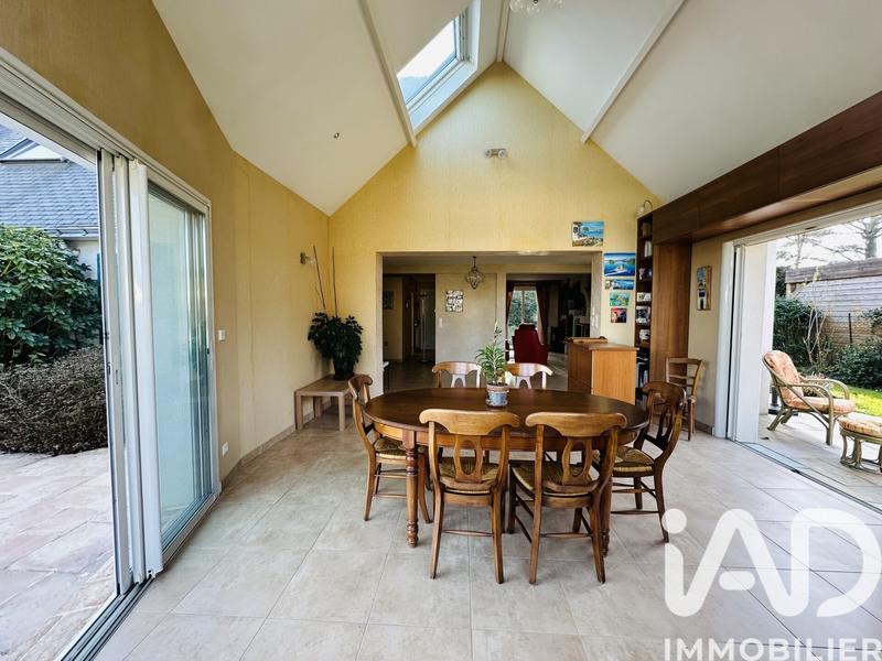 Maison - 167 m² - 9 pièces