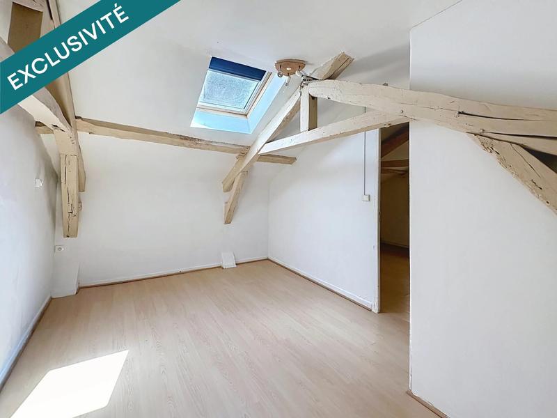 Appartement - 90 m² - 3 pièces