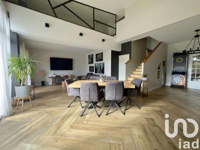 Maison - 167 m² - 6 pièces