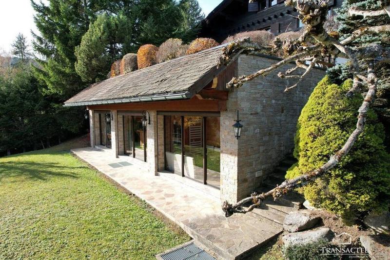 Châlet - 271 m² - 7 pièces