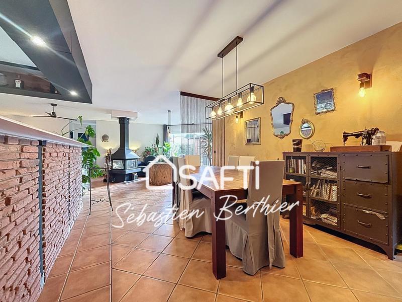 Maison - 150 m² - 5 pièces