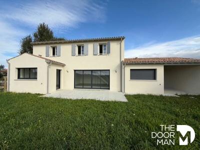 Maison - 145 m² - 5 pièces