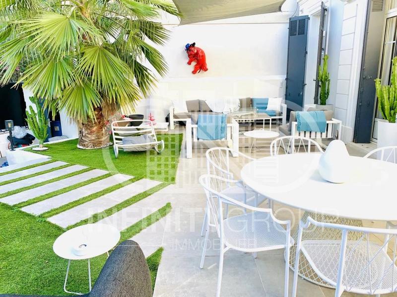 Maison de ville - 180 m² - 4 pièces