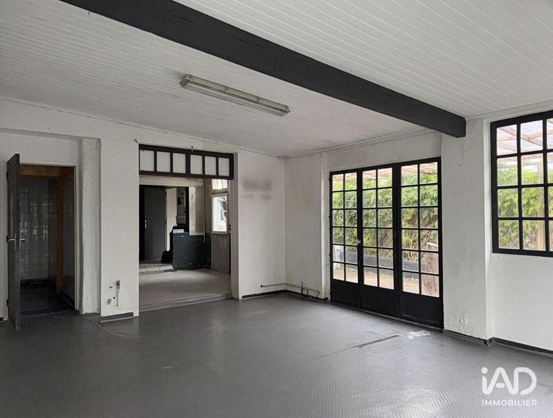 Local commercial - 75 m² - 4 pièces