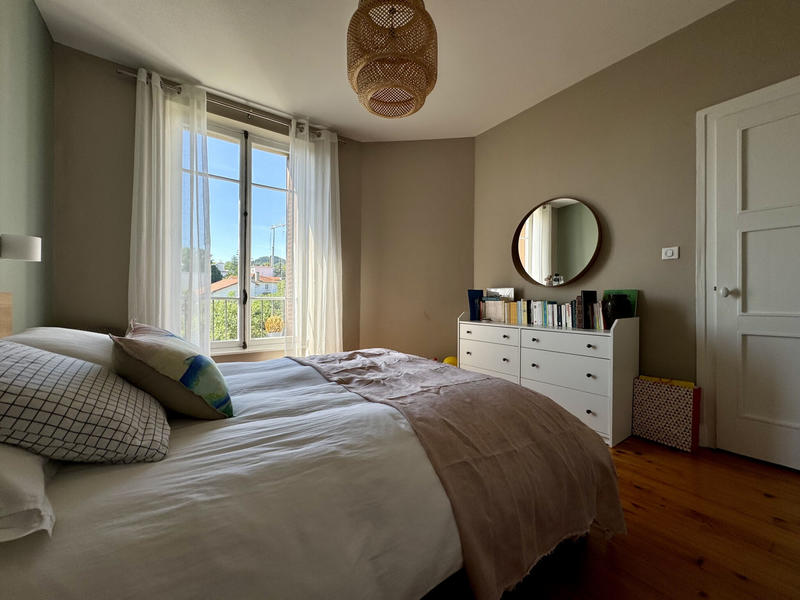 Appartement - 96 m² - 4 pièces