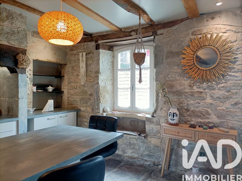 Maison - 170 m² - 7 pièces