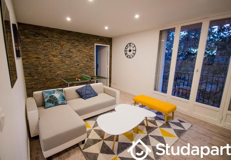 Chambre - 12 m² - 1 pièce