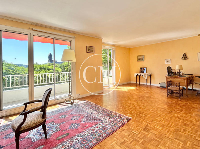 Appartement - 85 m² - 4 pièces