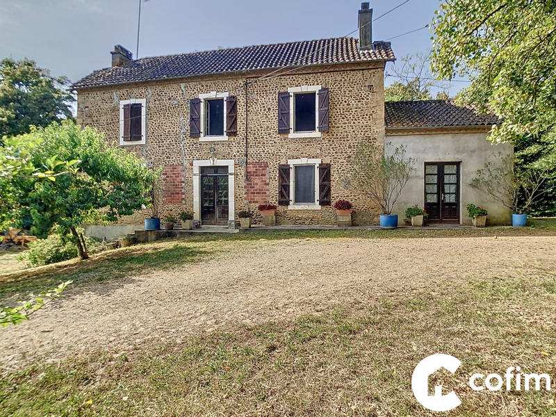 Maison ancienne - 143 m² - 6 pièces