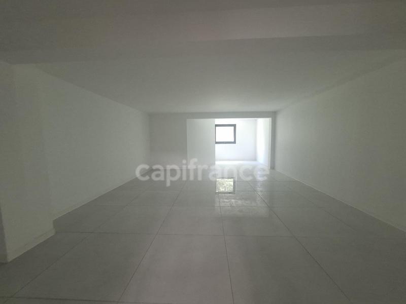 Bureau - 46 m² - 1 pièce