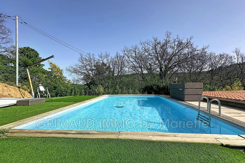 Maison - 175 m² - 6 pièces