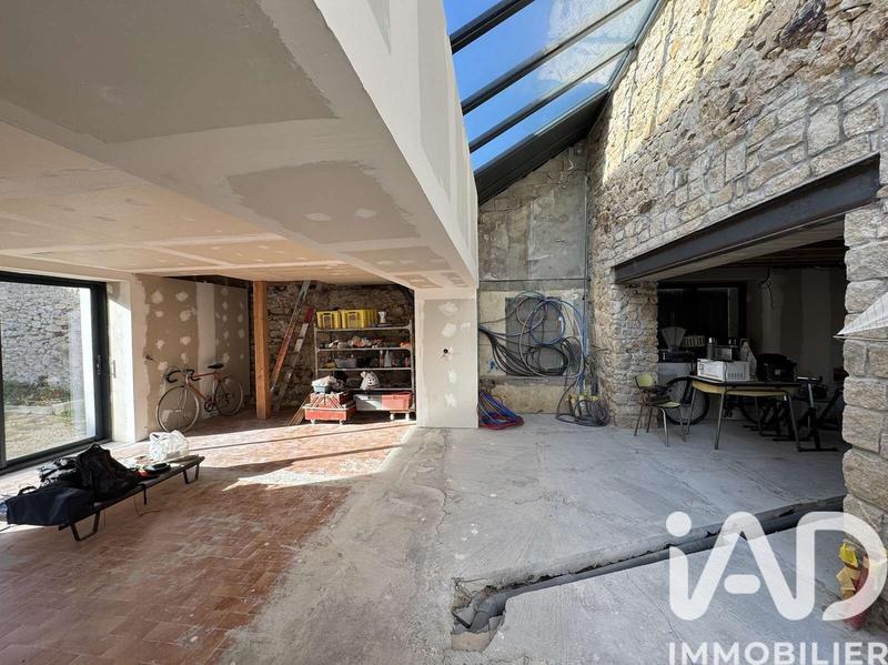 Maison - 200 m² - 6 pièces