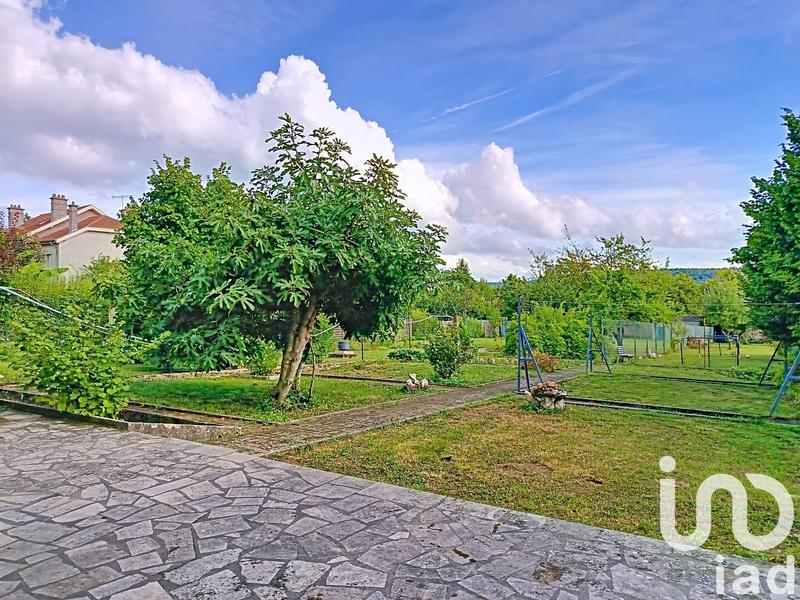 Maison de ville - 95 m² - 4 pièces