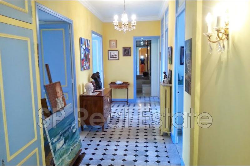 Appartement - 141 m² - 5 pièces