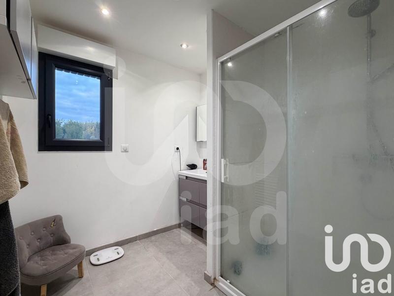 Maison - 200 m² - 7 pièces