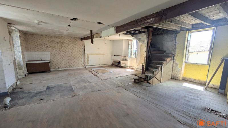 Maison - 120 m² - 2 pièces