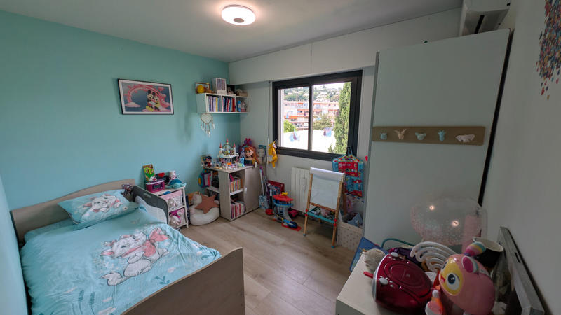 Appartement - 76 m² - 4 pièces