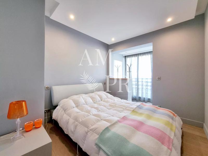 Appartement - 110 m² - 4 pièces