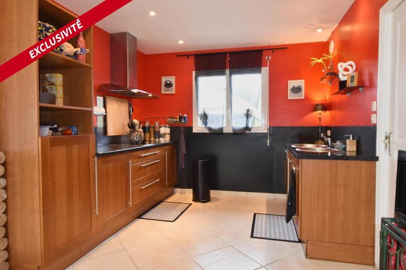 Maison - 140 m² - 5 pièces