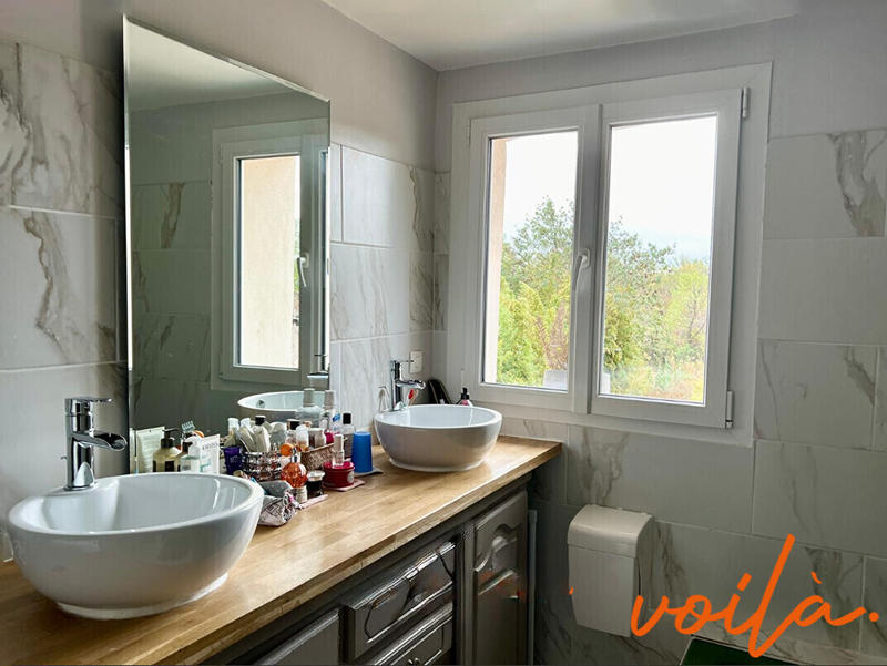 Maison - 120 m² - 4 pièces