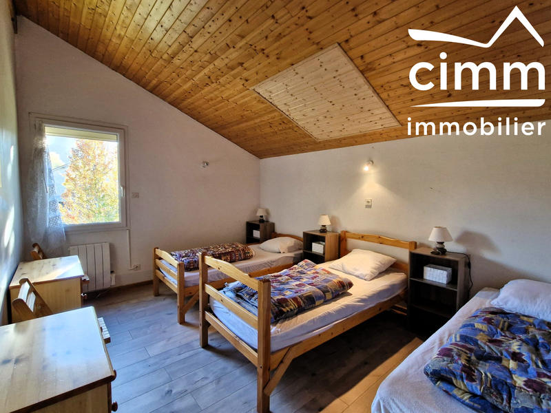 Maison - 107 m² - 4 pièces