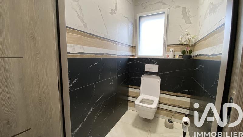 Maison - 120 m² - 4 pièces