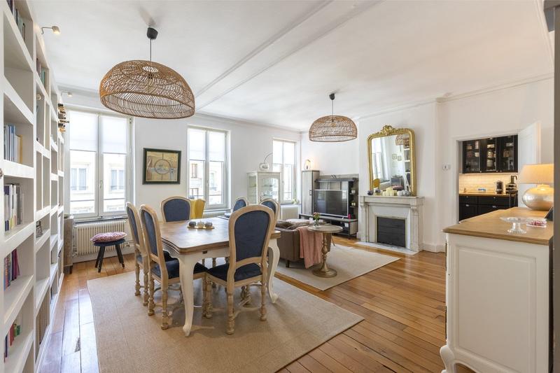 Appartement - 142 m² - 5 pièces