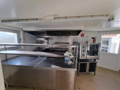 Bureau - 130 m² - 1 pièce