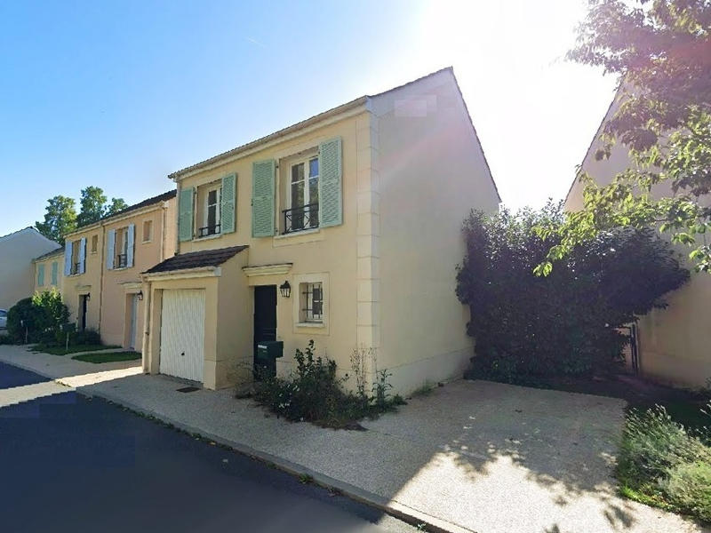 Maison - 74 m² - 4 pièces