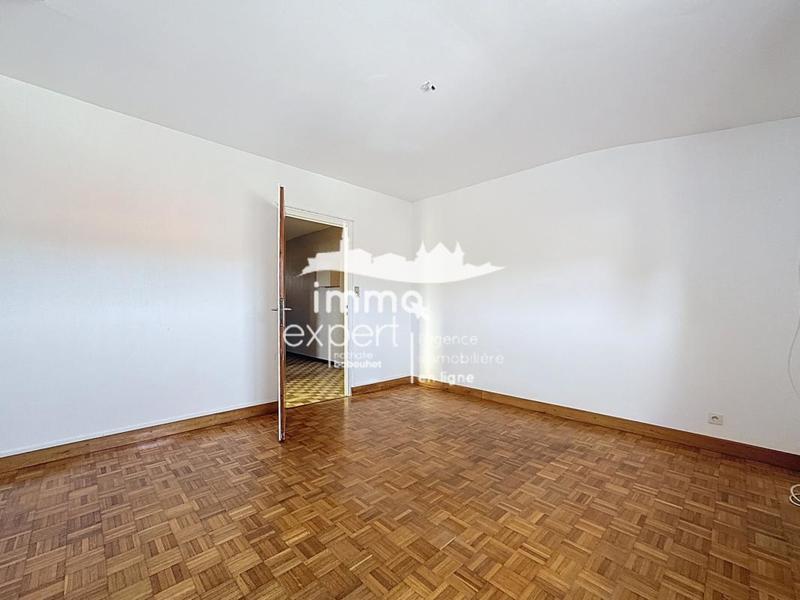 Maison de village - 244 m² - 8 pièces