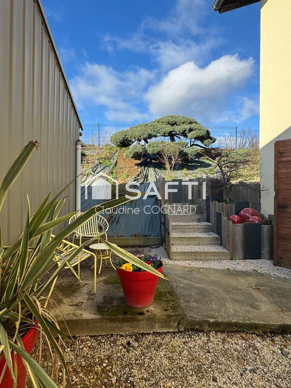 Maison - 136 m² - 6 pièces